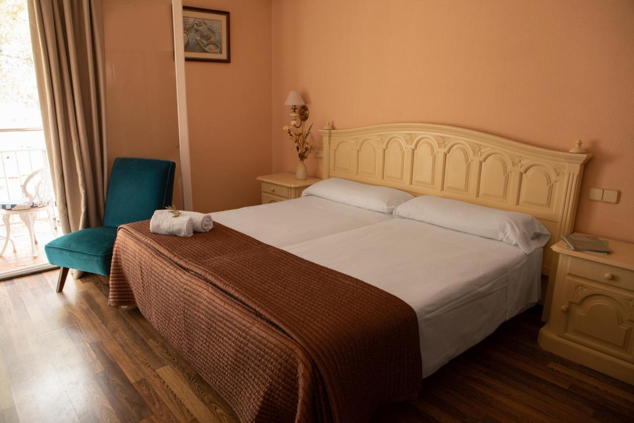 Hotel Roger De Flor By Seleqtta Λορέτ Ντε Μαρ Εξωτερικό φωτογραφία