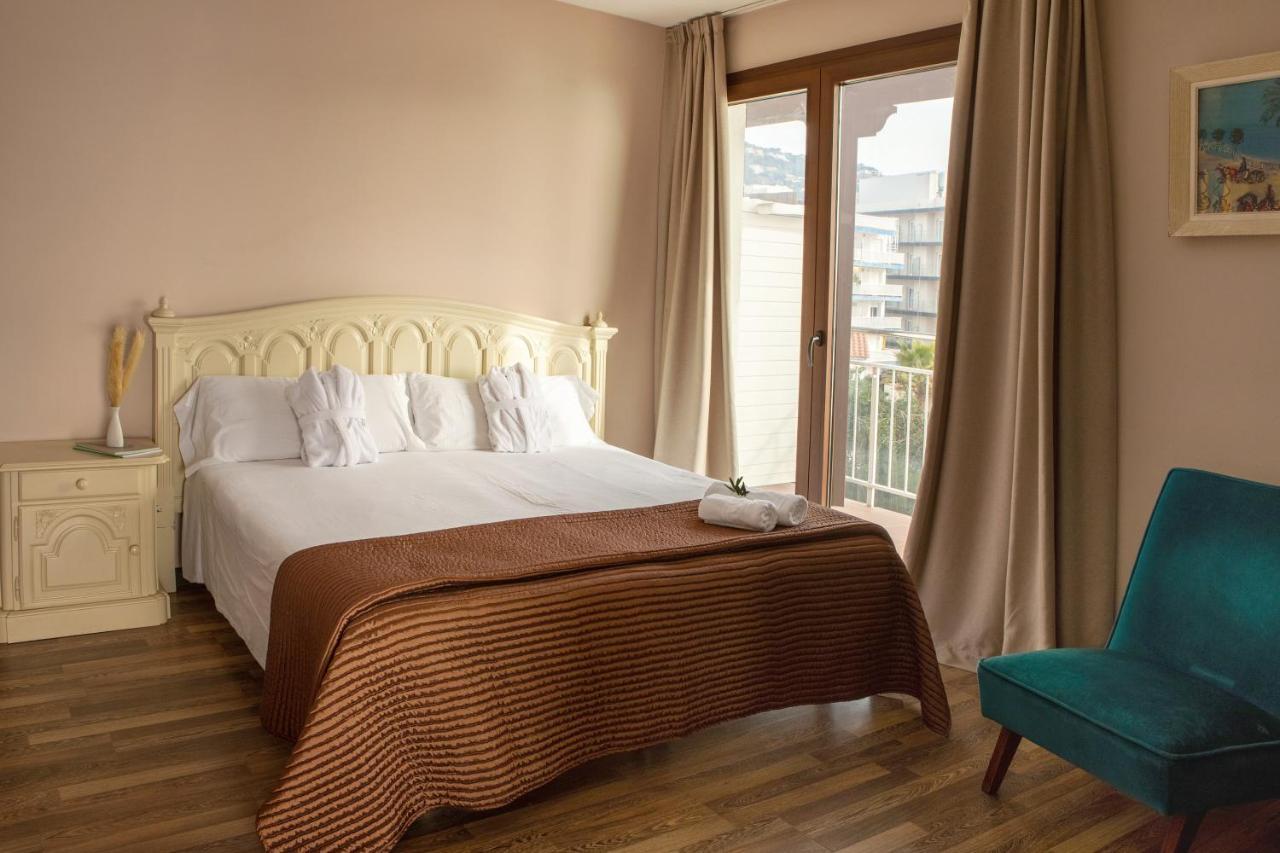 Hotel Roger De Flor By Seleqtta Λορέτ Ντε Μαρ Εξωτερικό φωτογραφία